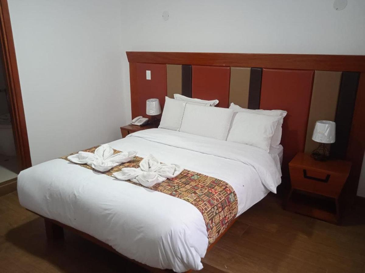Hotel Qoya Palace - Machupicchu Bagian luar foto